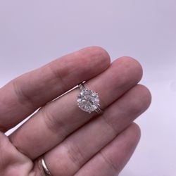 Diamond Engagement Ring (3.61 C.t) Cert!