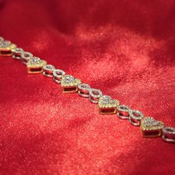 10k White Gold Diamond Infinity Heart Bracelet 1.39 ctw