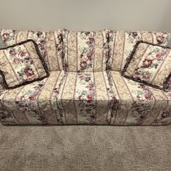 COUCH, NEVER USED! 
