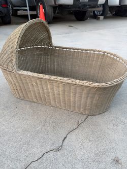 Baby carriage/ bassinet