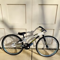 MICRO MINI RACE BMX With CARBON & TITANIUM PEDALS, ALUMINIUM 20” POWER SERIES 16.5” BOX