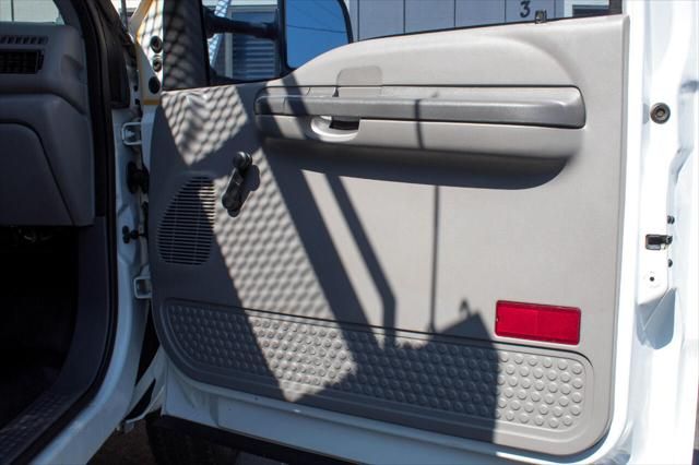 1999 Ford F-450 Chassis