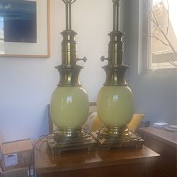 MCM PRICE CUT Hollywood Regency Stiffel Ostrich Egg Lamps  Vintage Excellent Condition  
