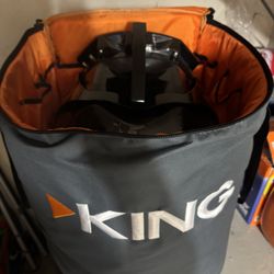 DISH King Tailgater Pro (with case!)