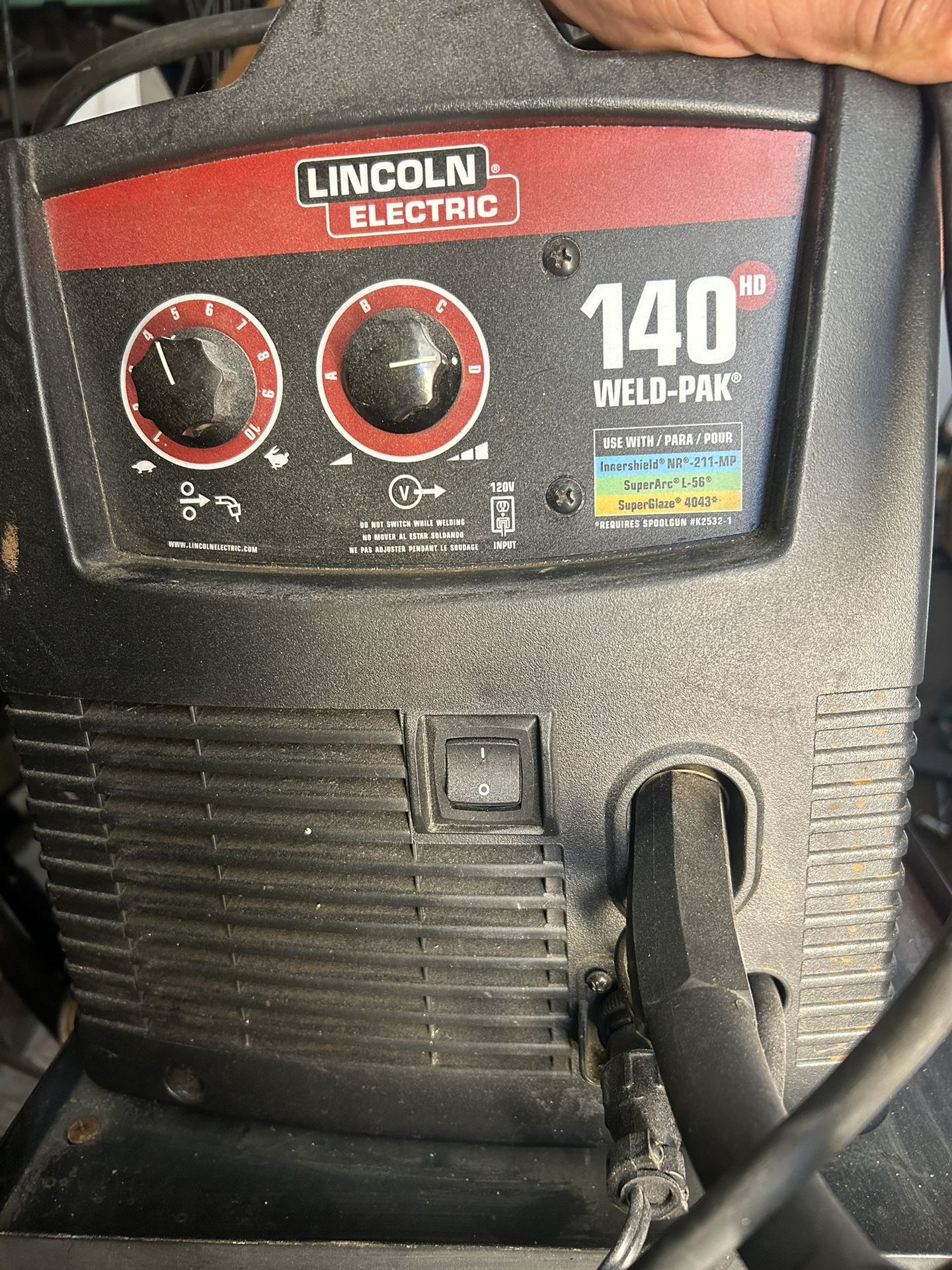 Lincoln Weld-Pak 140 Heavy Duty Mig Welder With 10 Pound Wire Roll And Cart