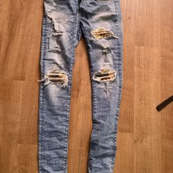 Amiri Jeans 
