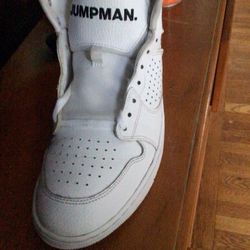   Air Jordan/jump Man 