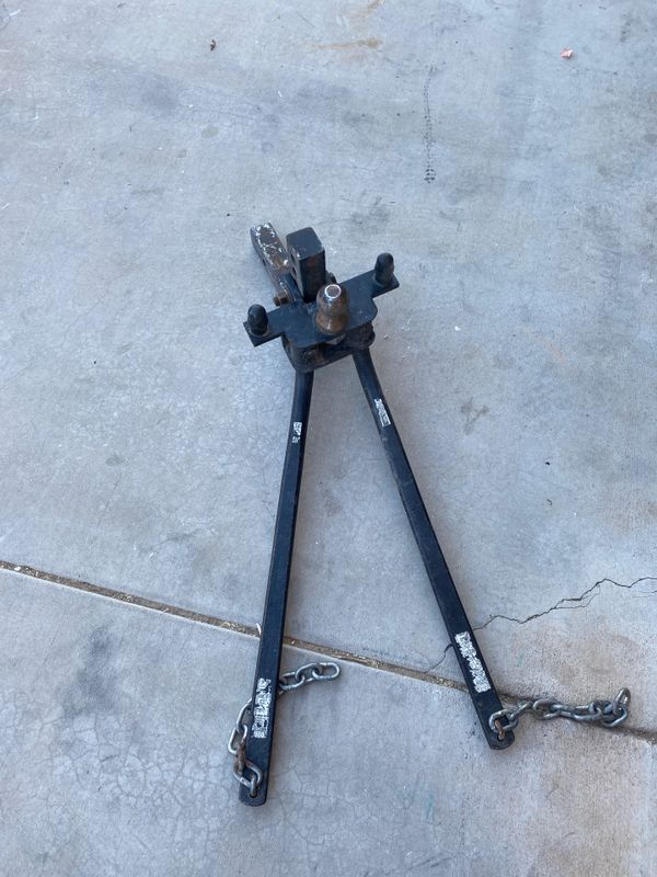 Camper tow hitch with torsion bars for Sale in Phoenix, AZ OfferUp