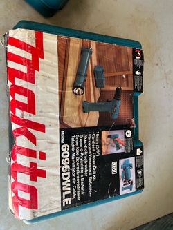 9.6v  Makita drill & flashlight