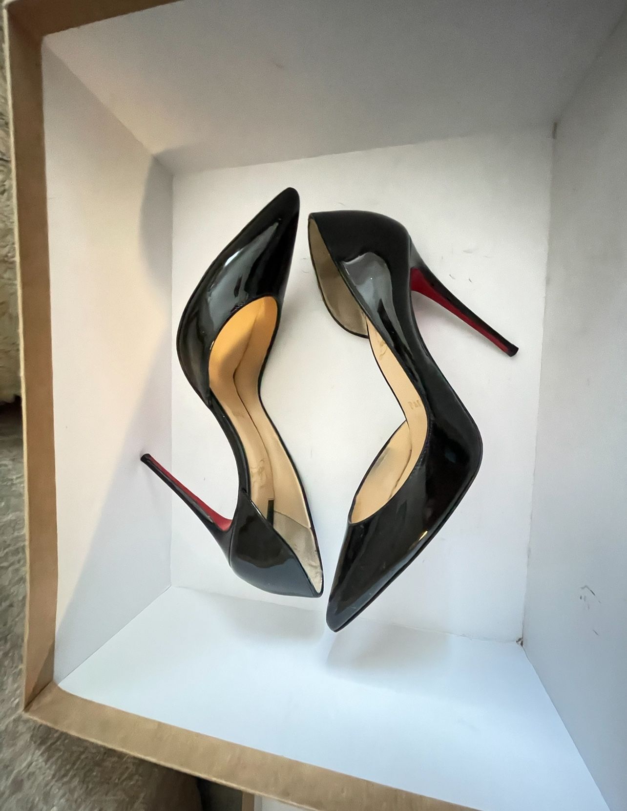 LV Heels
