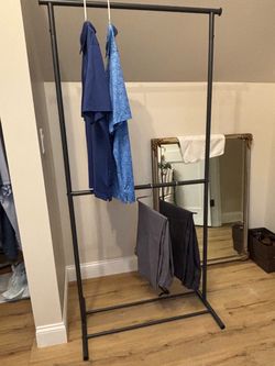 Clothing rack two tier