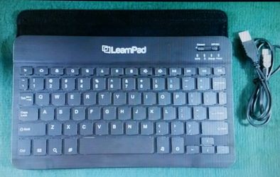 Ultra Slim Bluetooth Keyboard for Ipads, cell phones
