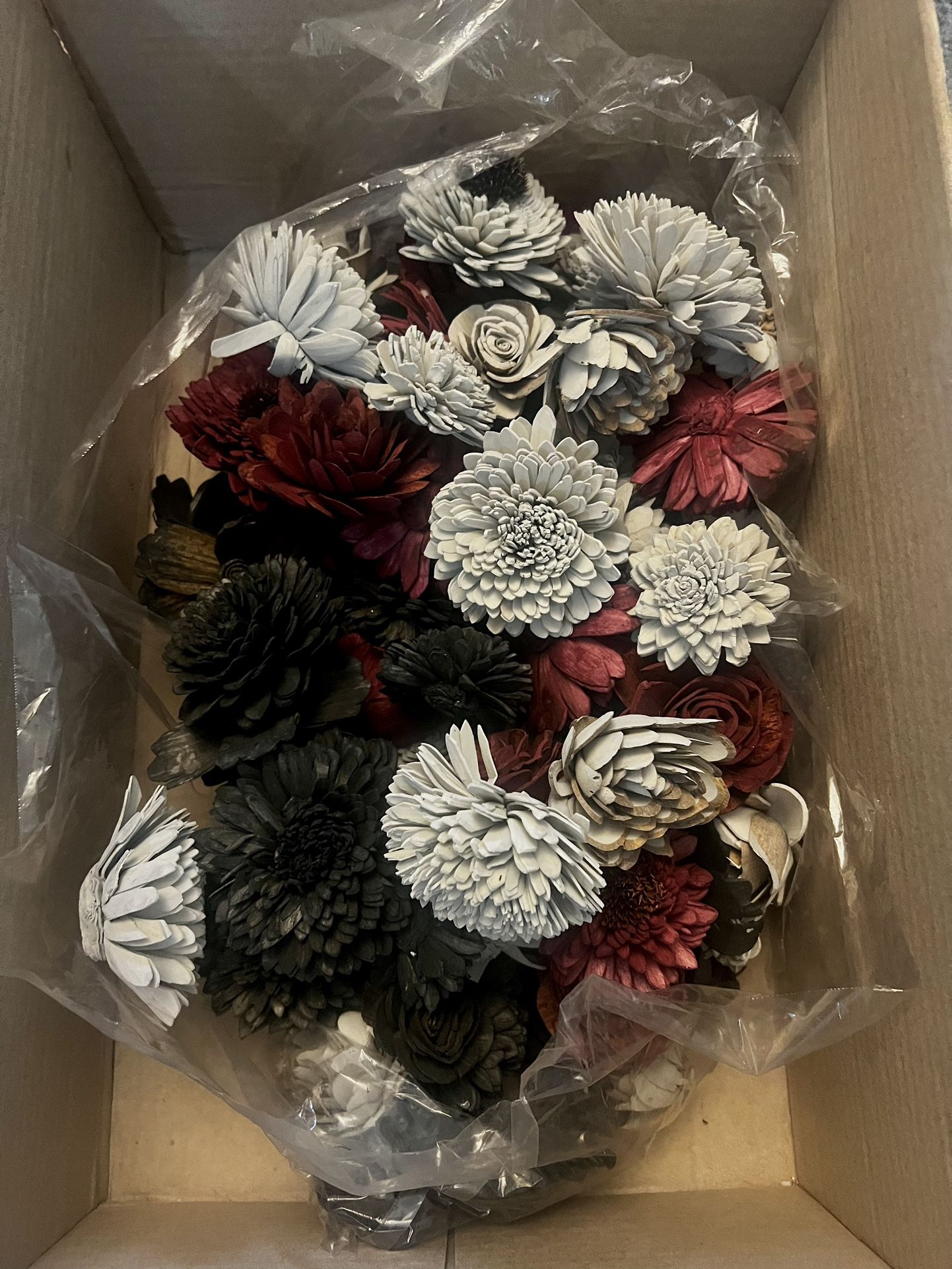 Box Of Loose Sola Wood Flowers | Wedding Decor, Event Decor