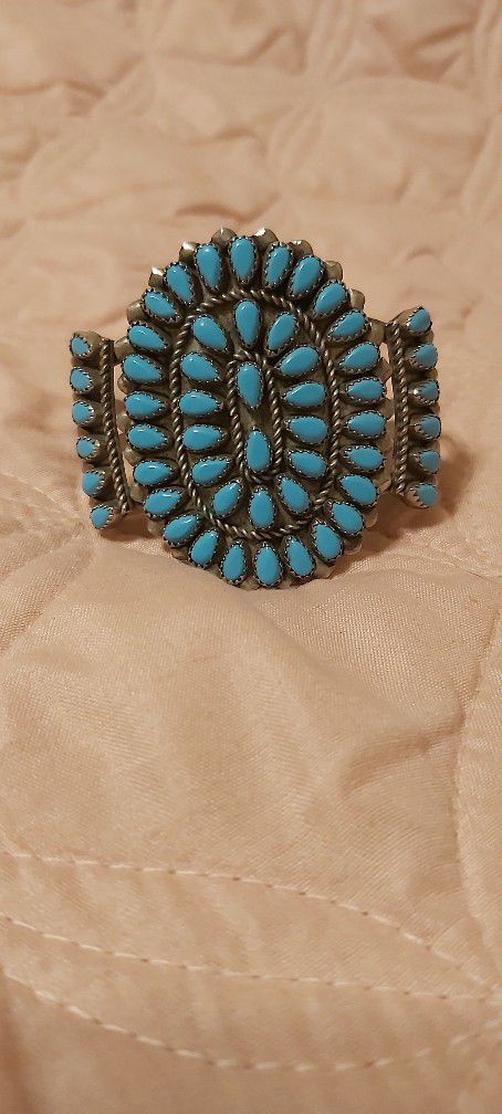 Stunning   Old Zuni Cluster Cuff With Sleeping Beauty Stones.. Its Stamped 
