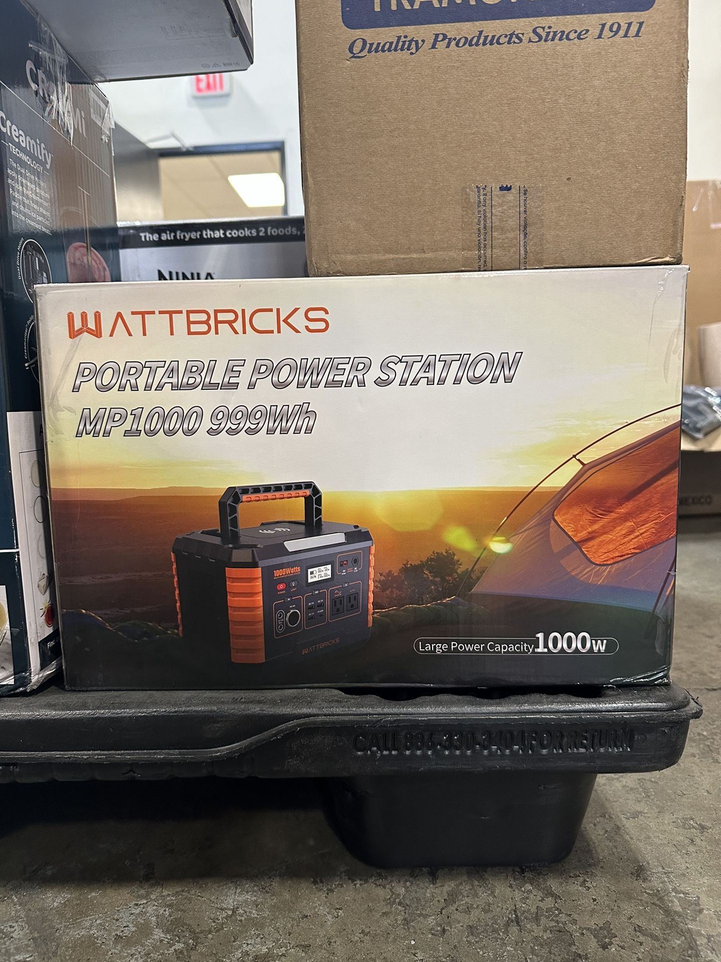 Wattbricks Energy Inc. MP1000 Portable Power Station 1000W Solar Generator Brand New In Box