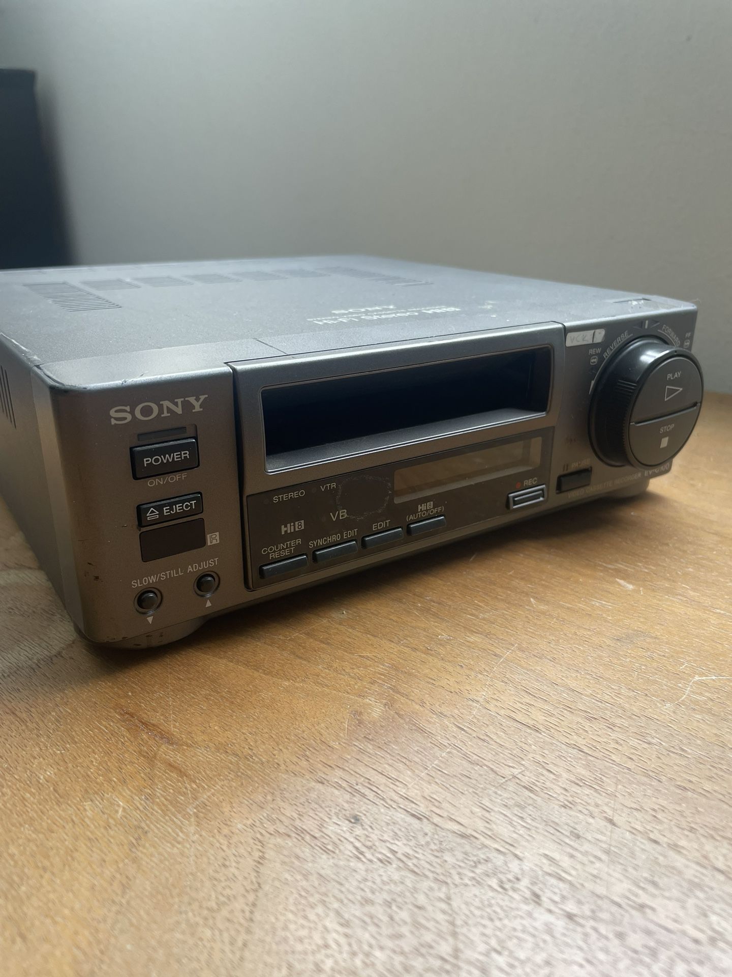Sony EV-C100 Hi8 Video8 8mm Video 8 Player Recorder VCR Deck Working AS-IS
