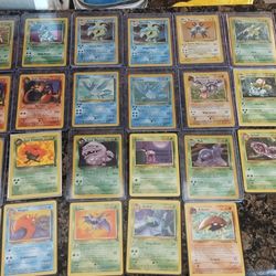 Fossil And Dark Pokemon Cards 