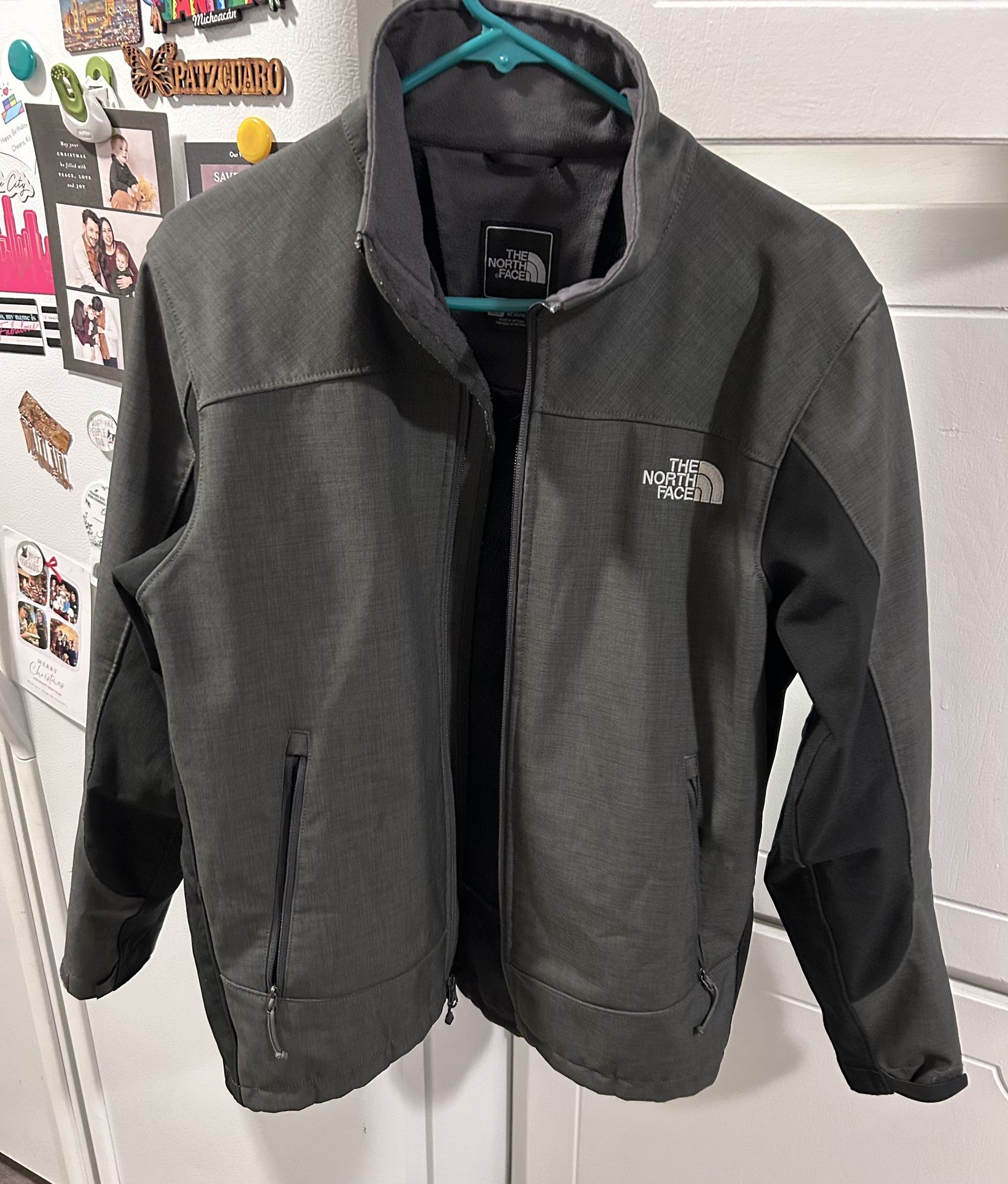 The North Face Men’s Size Medium Jacket 