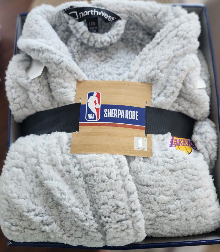 Lakers Sherpa Robe