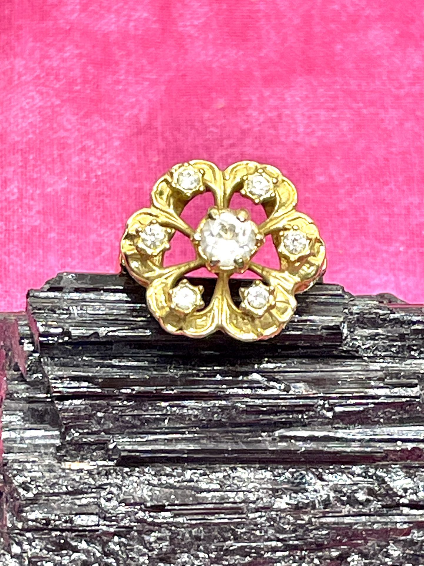 Mid Century 18k hge Ring Sz 5.5
