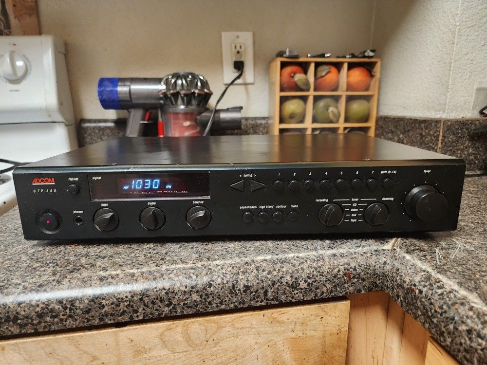 Adcom GTP-350 Stereo Preamplifier