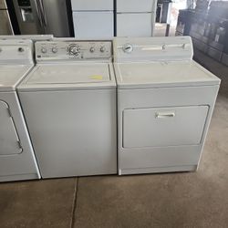 Maytag Kenmore Large Capacity Washer And Dryer Set 