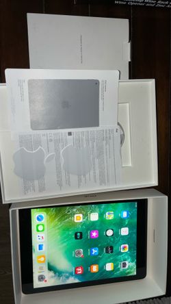 APPLE IPAD (9 Genaration) WiFI PICK UP 2DAY!