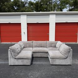 sectional Sofa 