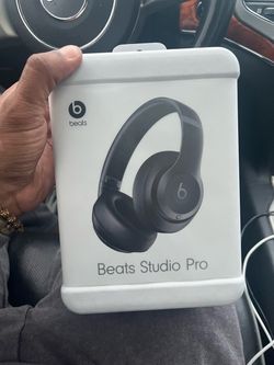 Beats Studio Pro