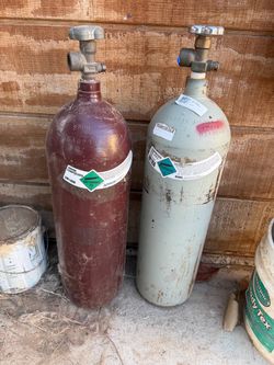 Argon Compressed Gas Cylinder