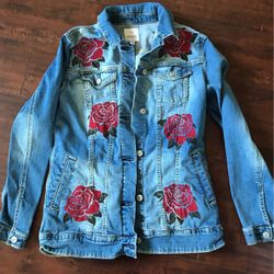 Lularoe Jean Jacket With Beautiful Roses 