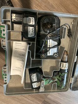 Hitachi drill set