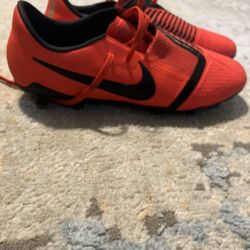 Nike Phantom VNM Soccer Cleats 