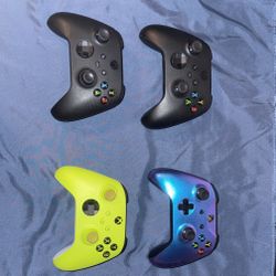 Xbox Controllers 