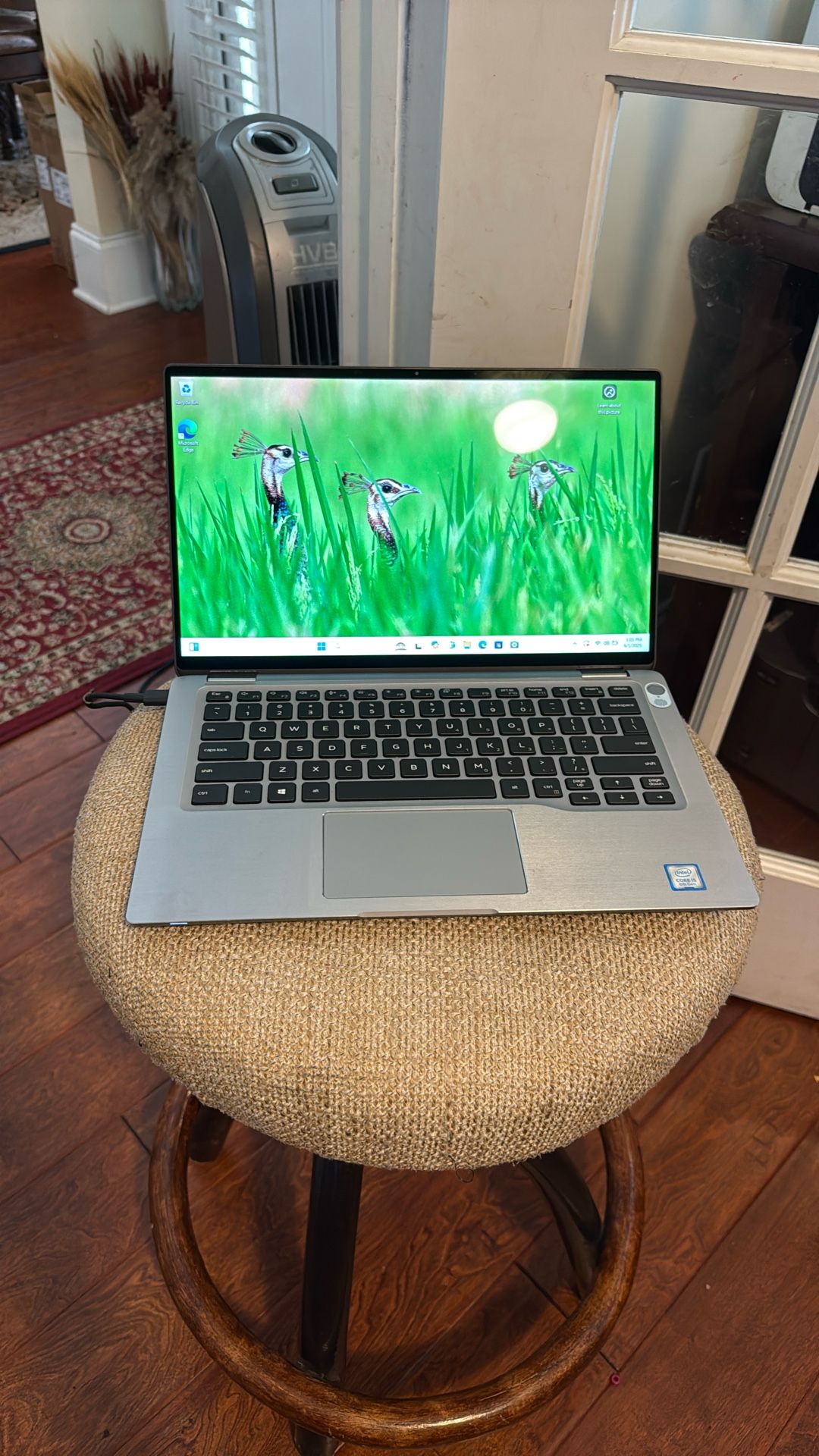 Dell Latitude Thunderbolt 2in1 Tablet/laptop 14’’ Screen With Touch