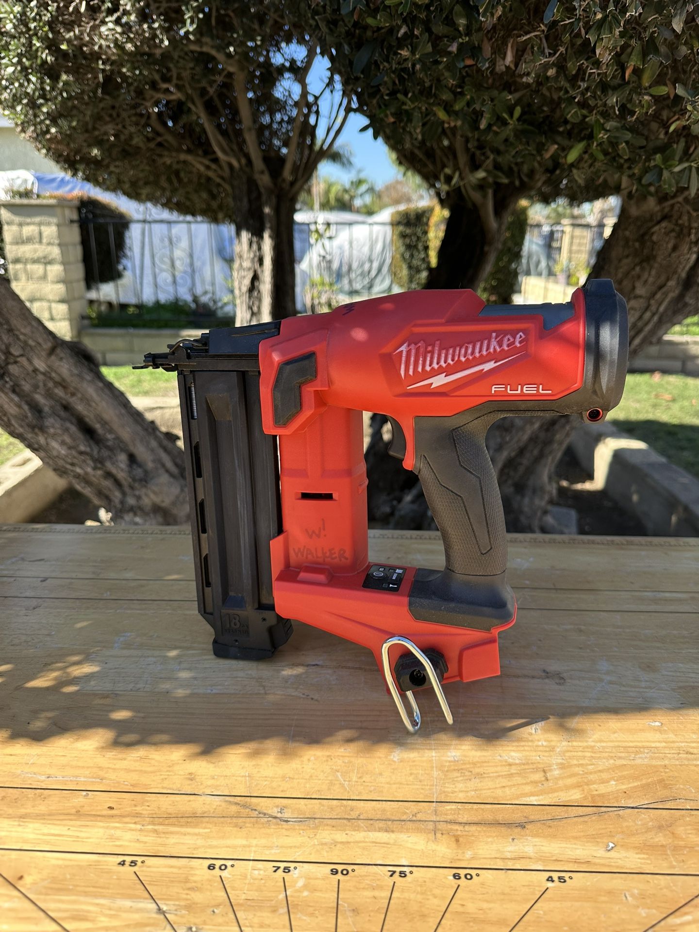 Milwaukee Nail Gun