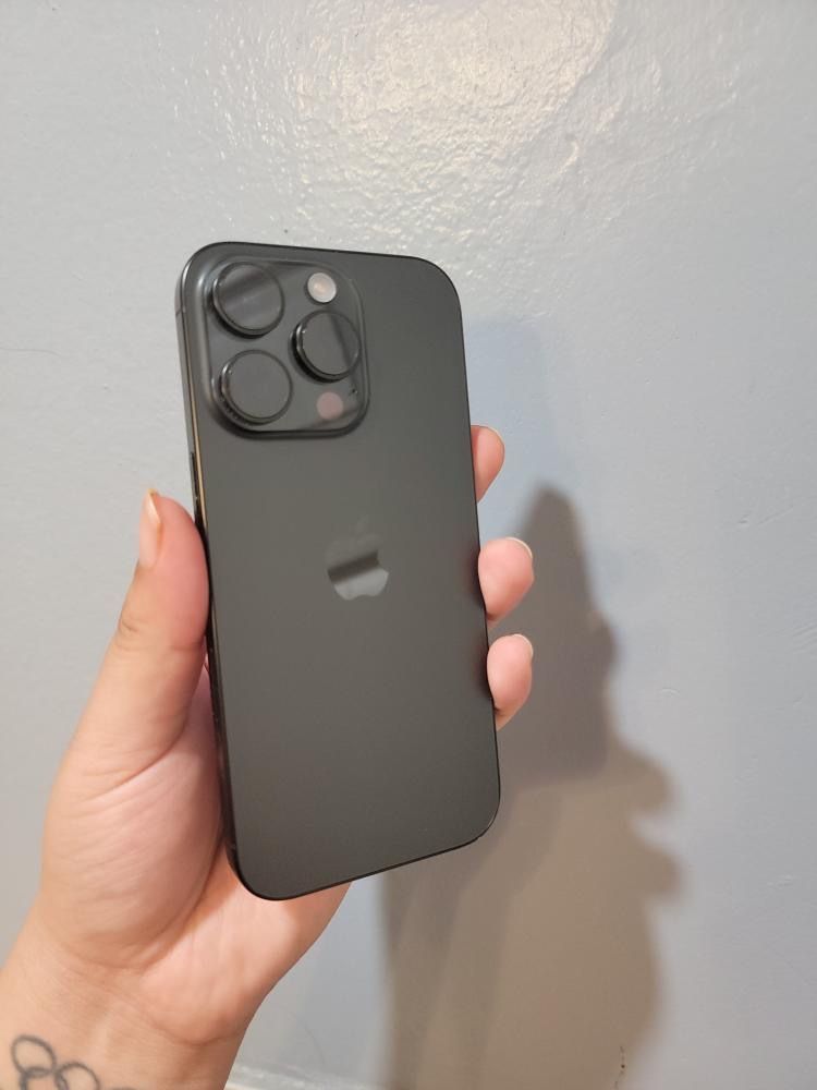 iPhone 16 Pro