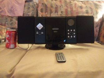 **Jensen CD-Radio W/Remote**