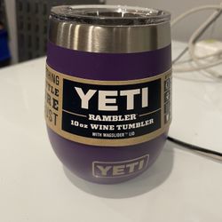 Peak Purple Yeti Wine Glass for Sale in Oakland, CA - OfferUp