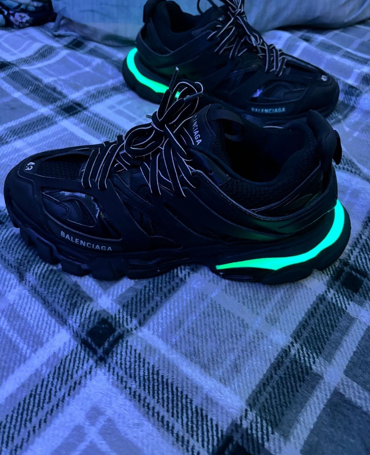 230-300 Led Balenciaga 