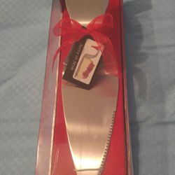 Wilton Serve In Style Cake Server