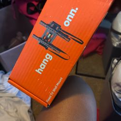 Tv Mount Up to 42inch.  