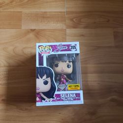 Hot Topic Exclusive SELENA diamond Funko Pop