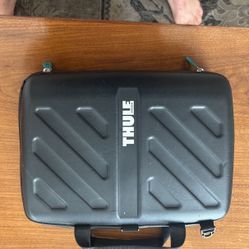 Thule Attached Case
