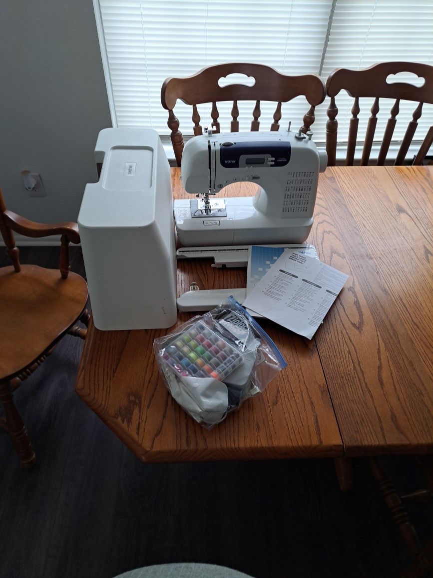 Brother Sewing Machine CS-6000i Computer 