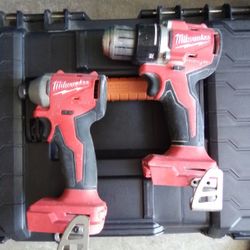 Milwaukee Drill With 1 Battery 