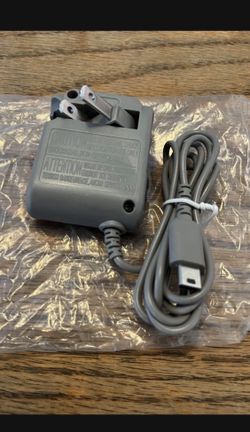 New Charger For Nintendo DS Lite Game System