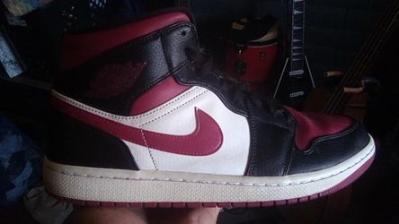 Nikes Size 11
