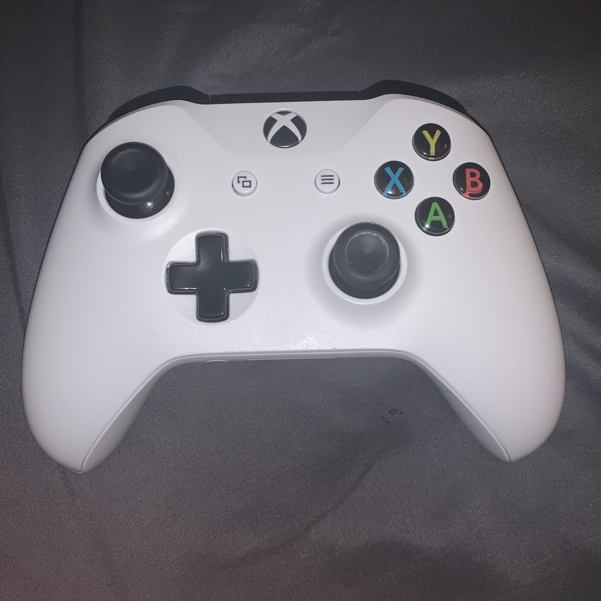 Xbox One Controller White