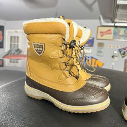 Snow Boots Kids Size 2 And 5 